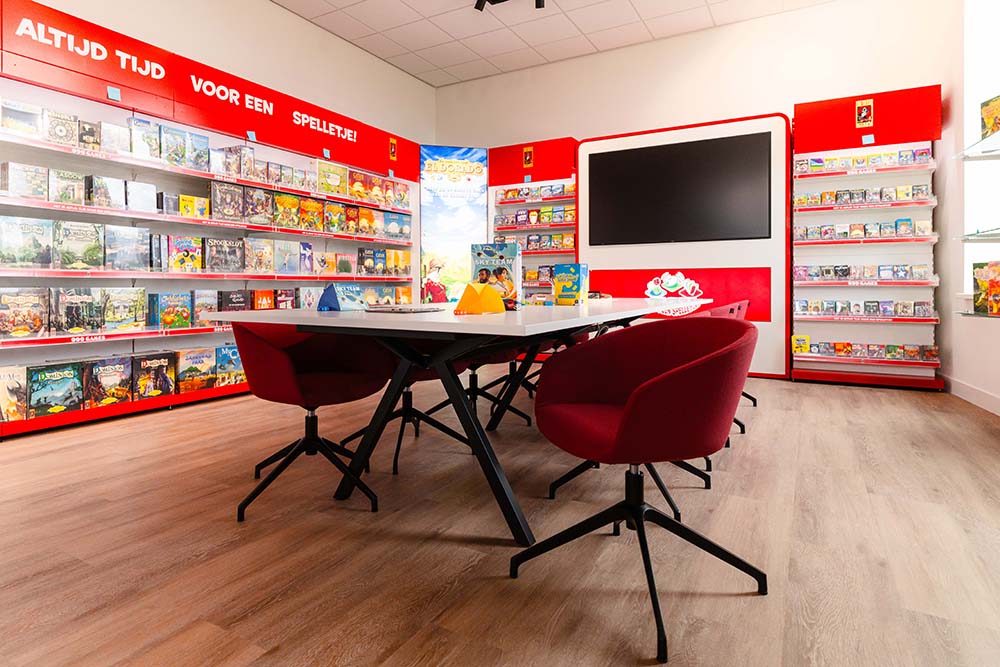 bejot-oxco-hoge-kruk-barstoel-dekso-projectfoto-stoel